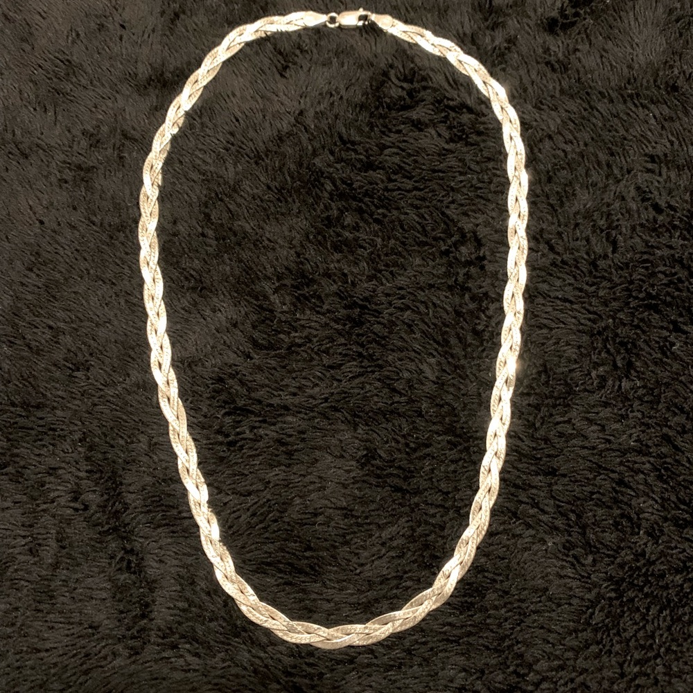 Beautiful 3 strand, Braded Sterling Weaved Necklace 18” Italy